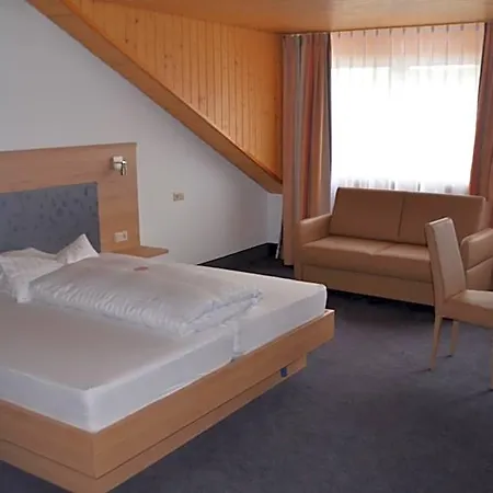 Hirt 3* Deißlingen