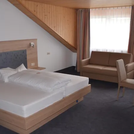 Hirt 酒店 Deißlingen