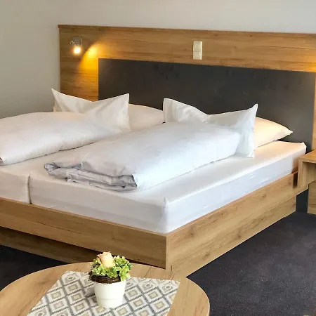 Hirt Hotel 3*