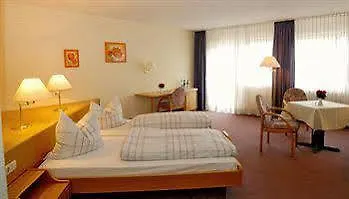 Tiptop Hirt 3*